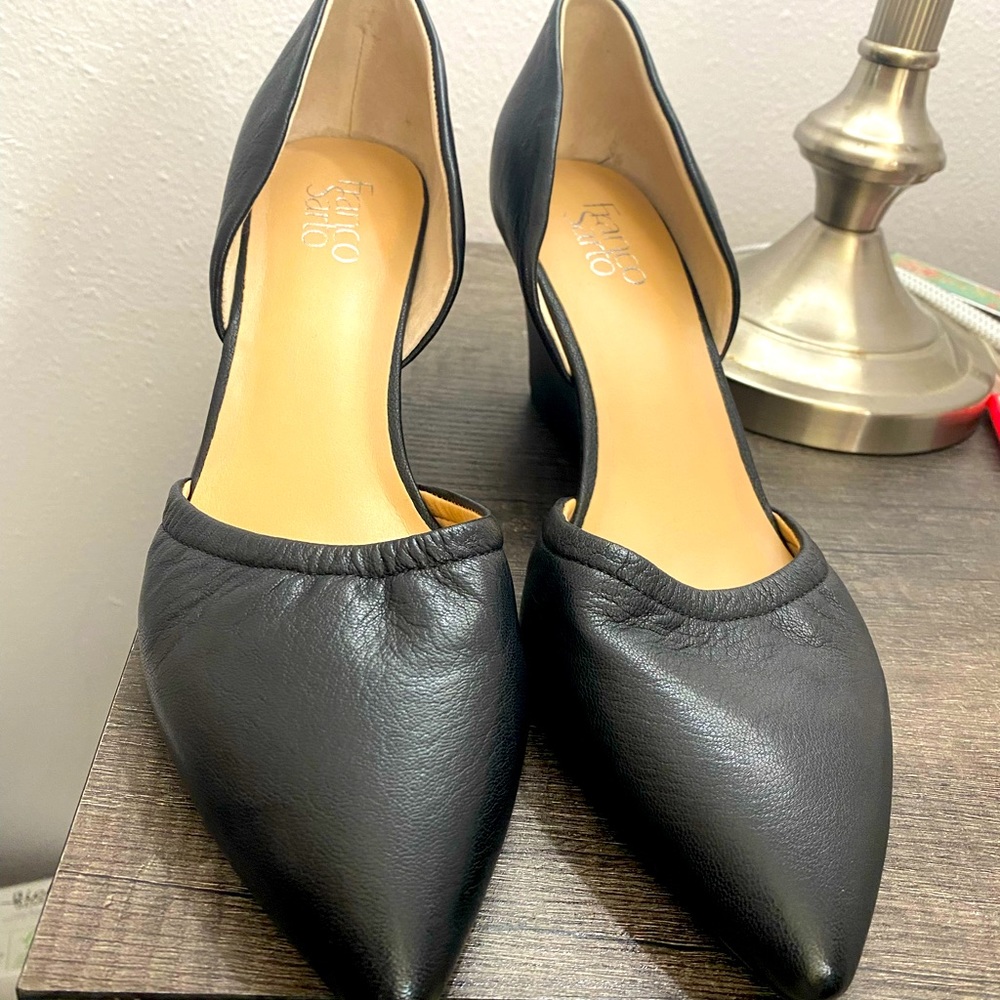 Franco Sarto closed toe leather wedges Size 11